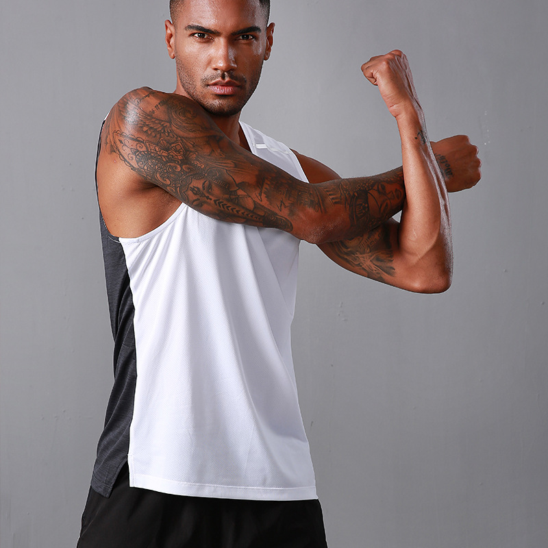Personnalisez le grand gilet pour hommes de marathon de course de sport à séchage rapide, haut sans manches de remise en forme léger et respirant